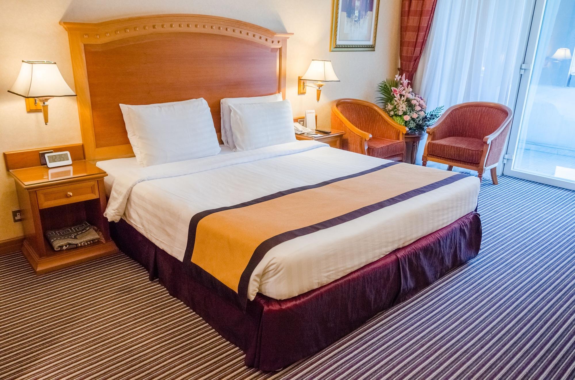 Avenue Hotel Дубай Екстер'єр фото
