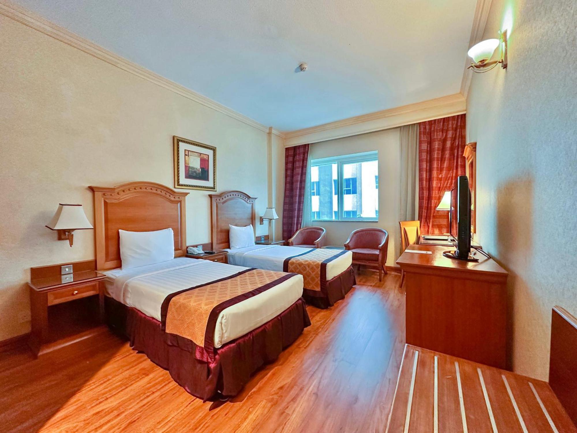 Avenue Hotel Дубай Екстер'єр фото
